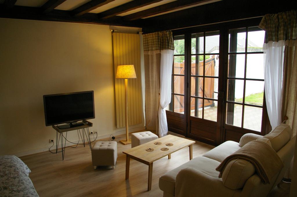 Vulaines-sur-SeineJuniper Houseアパートメント エクステリア 写真